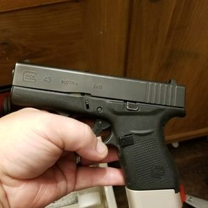 Meet your Posher, Jay